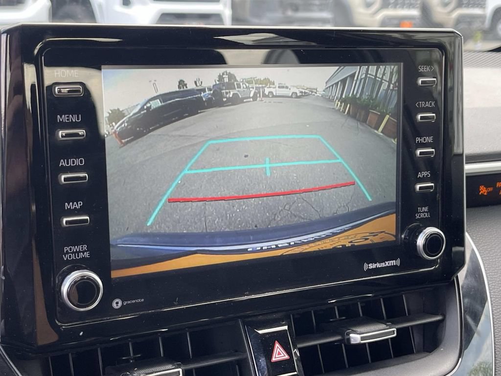 Used 2021 Toyota Corolla SE w/ Carpet Mat Package (TMS) FWD image 15