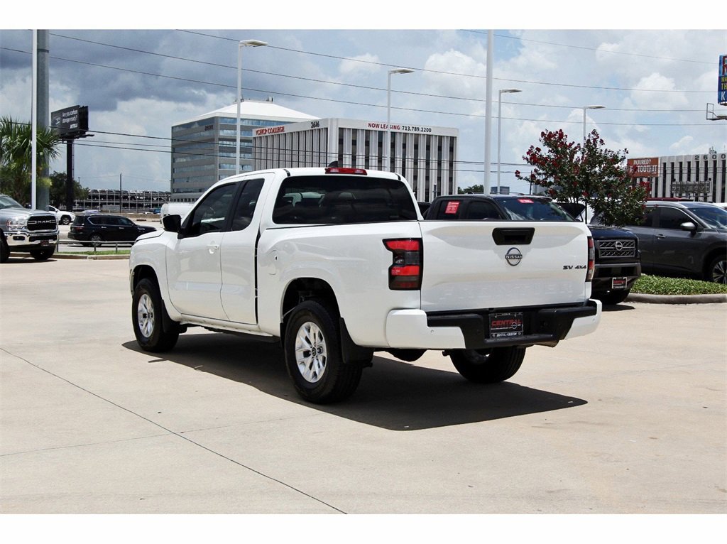 Certified 2024 Nissan Frontier SV w/ Technology Package image 4