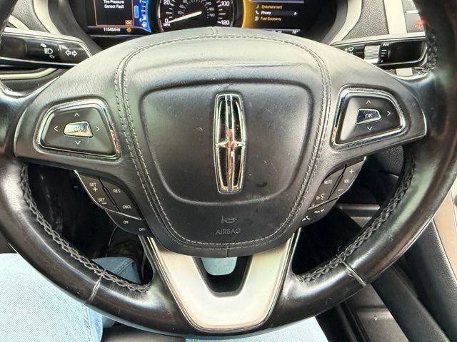 Used 2017 Lincoln MKZ Premiere FWD image 12