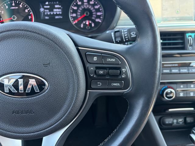 Used 2016 Kia Optima EX w/ Premium Package image 6