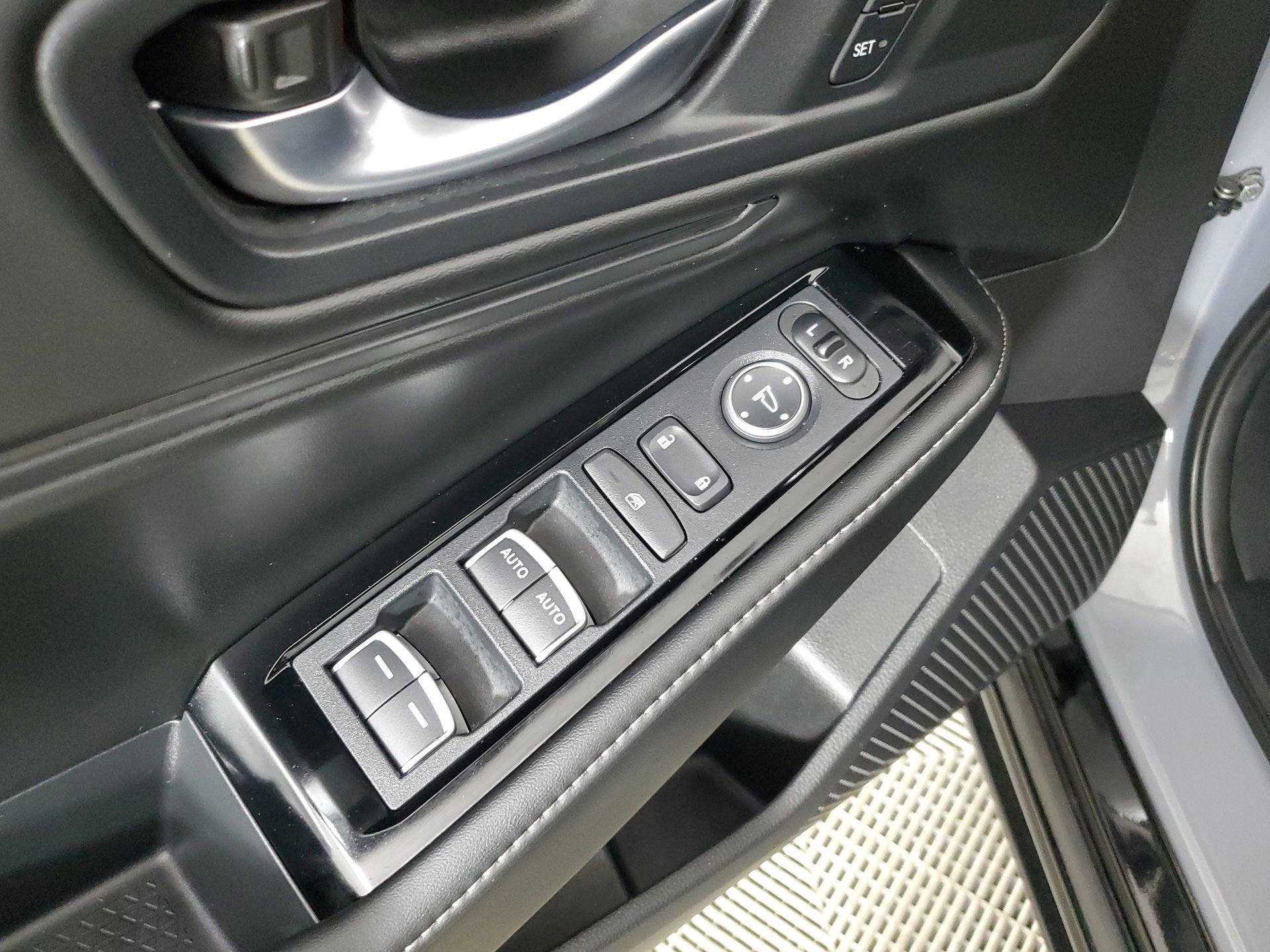 Used 2024 Honda Accord Touring image 29