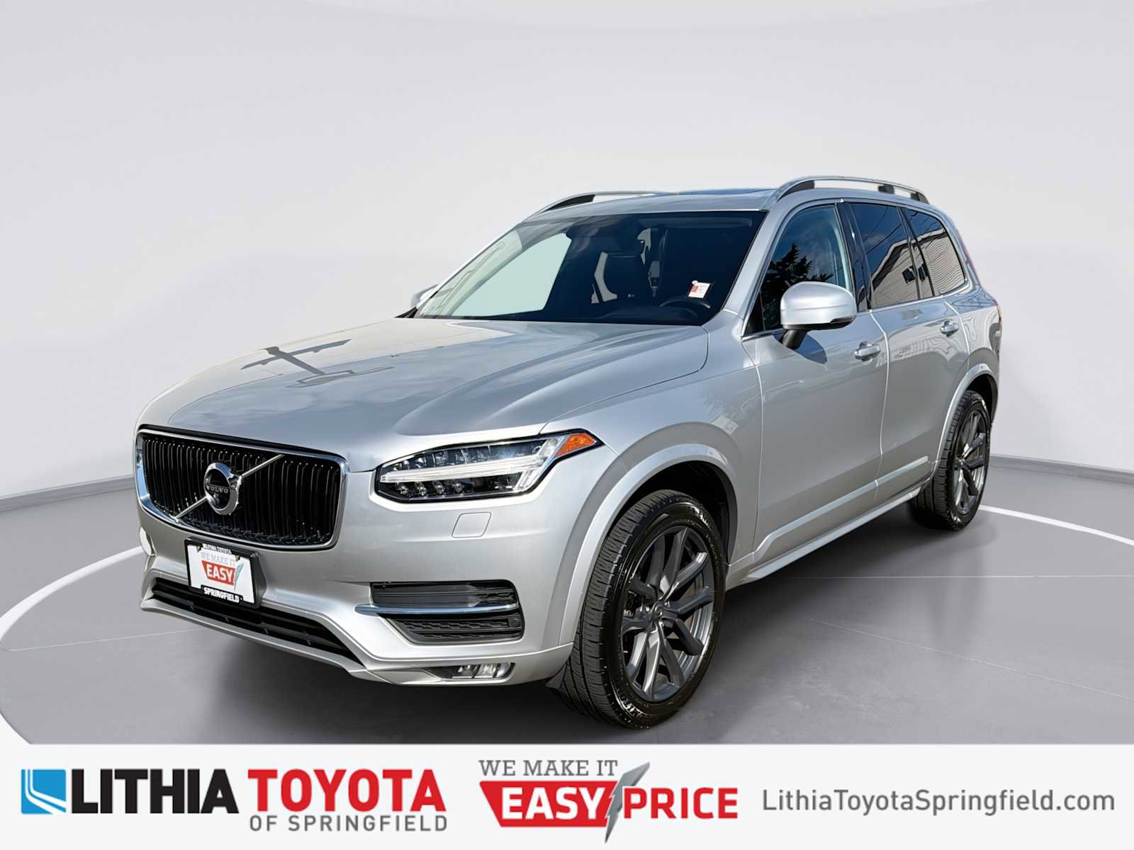 Used 2017 Volvo XC90 T6 Momentum w/ Vision Package