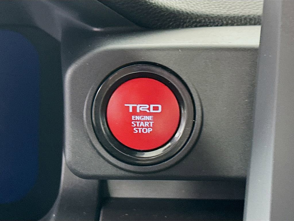 Used 2024 Toyota Tacoma TRD Sport AWD/4WD image 20