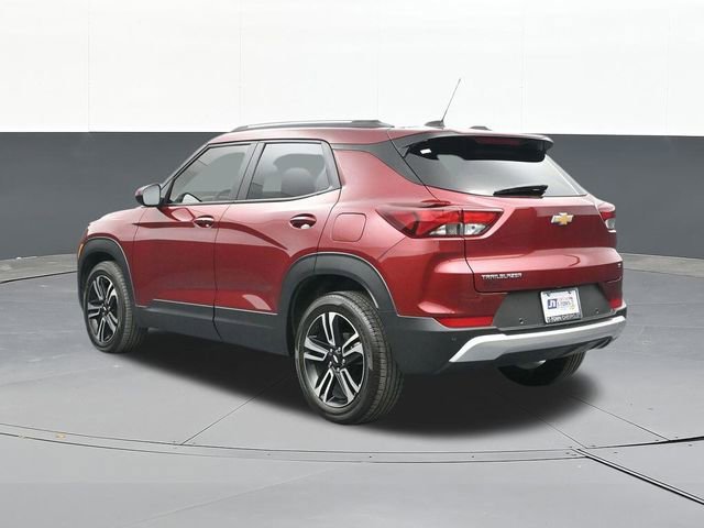 Used 2025 Chevrolet TrailBlazer LT w/ LT Cold Weather Package image 10