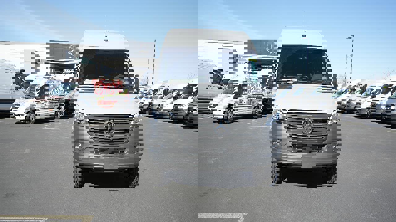 New 2026 Mercedes-Benz Sprinter 2500 image 2
