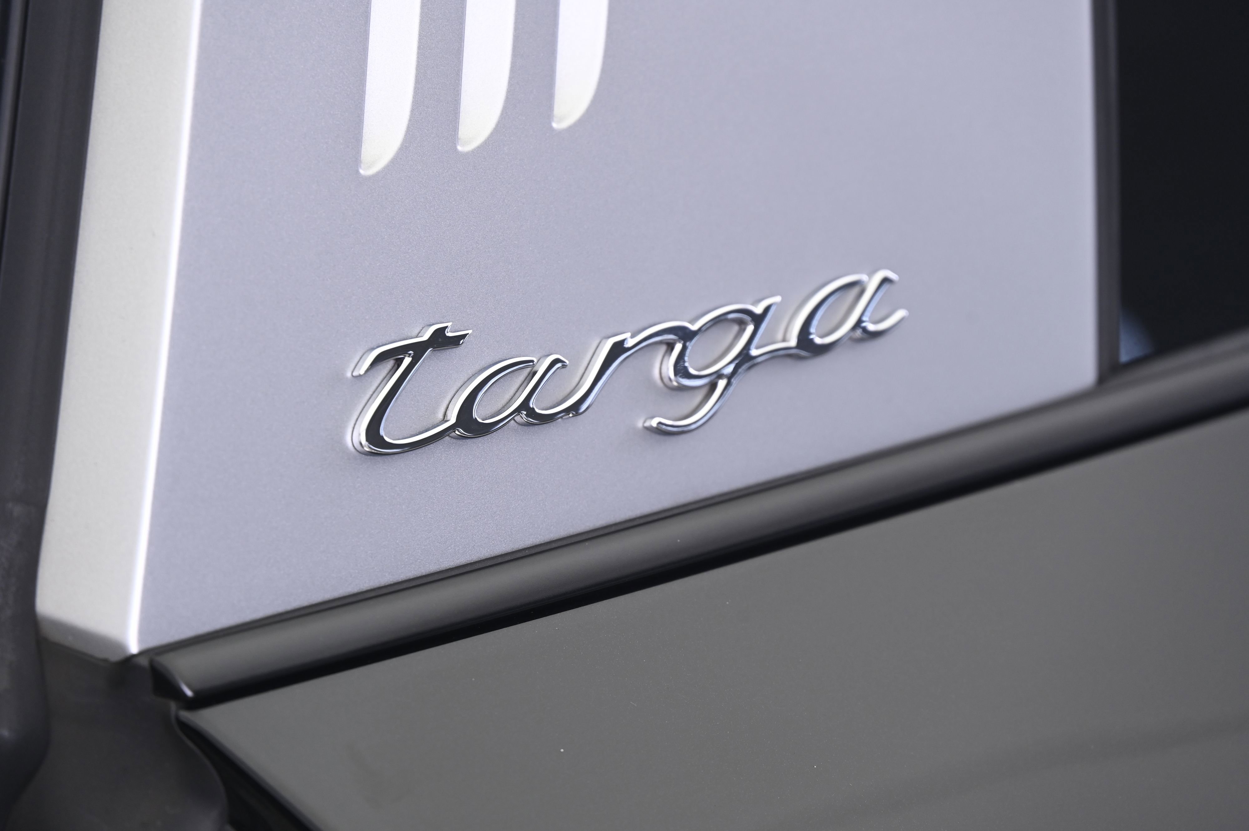 Used 2015 Porsche 911 Targa 4S image 14