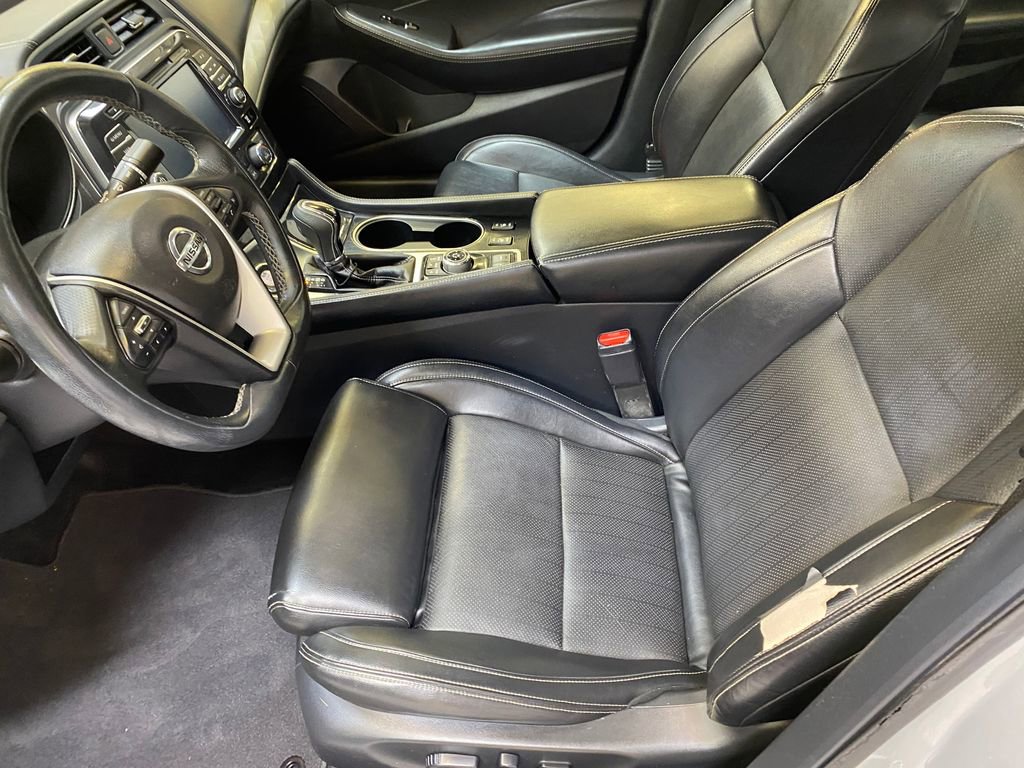Used 2017 Nissan Maxima 3.5 SV FWD image 19