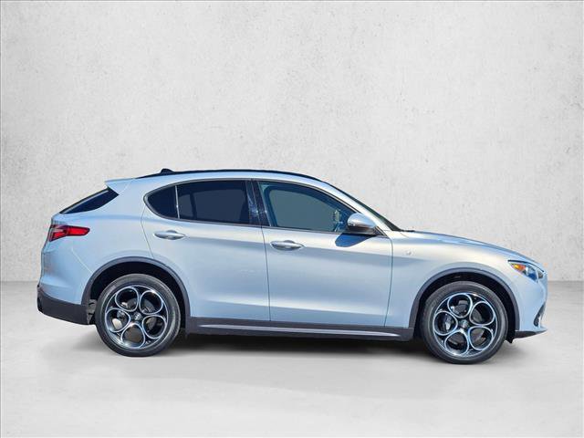 Used 2022 Alfa Romeo Stelvio Ti w/ Active Assist Plus Package video 4