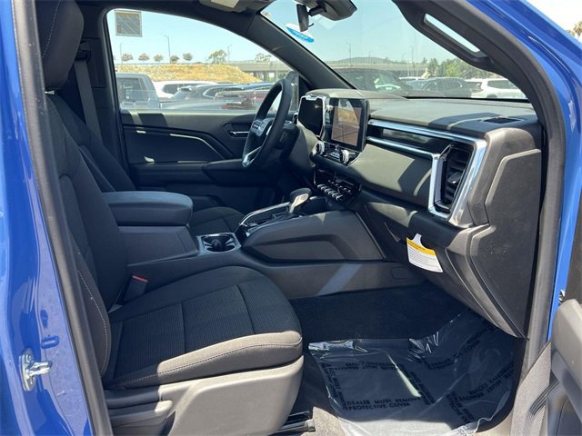 New 2025 GMC Canyon Elevation image 28