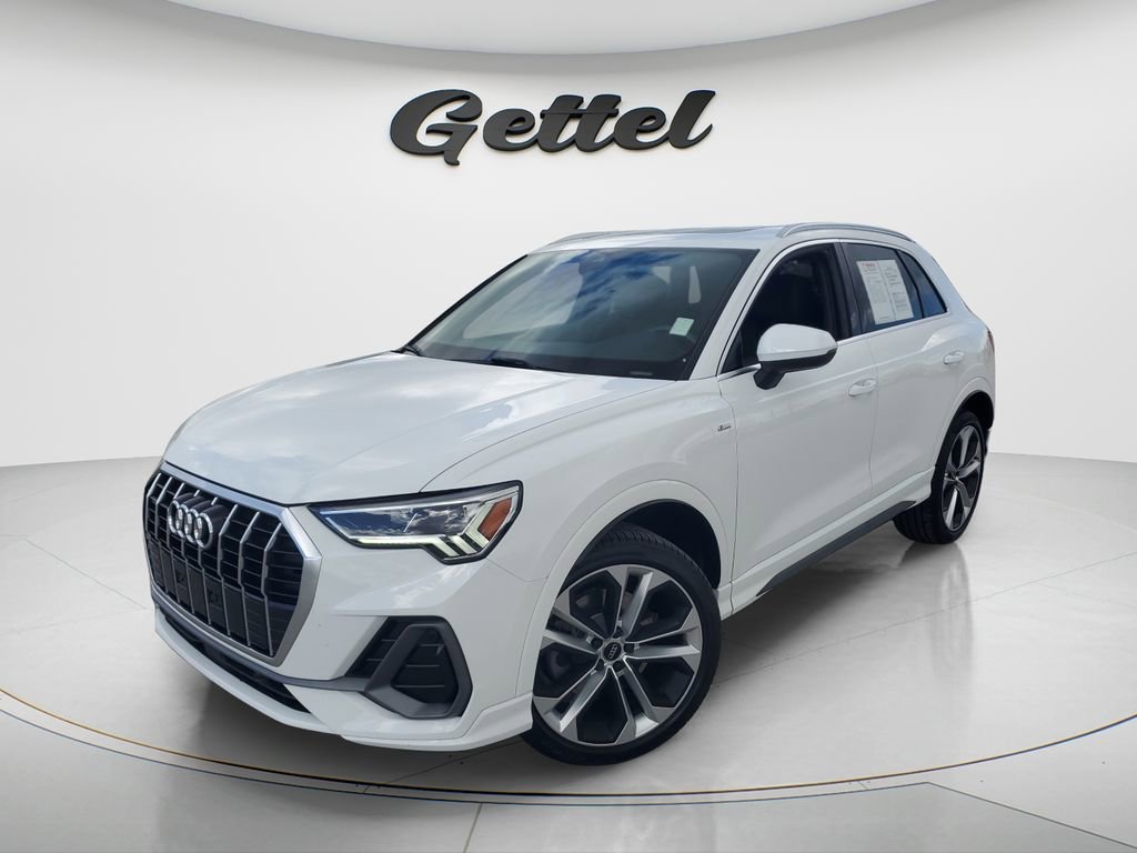 Used 2020 Audi Q3 2.0T Premium Plus w/ Premium Plus Package AWD/4WD image 9