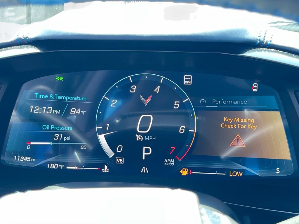 Used 2022 Chevrolet Corvette Stingray Premium Cpe w/ Z51 Performance Package RWD image 29