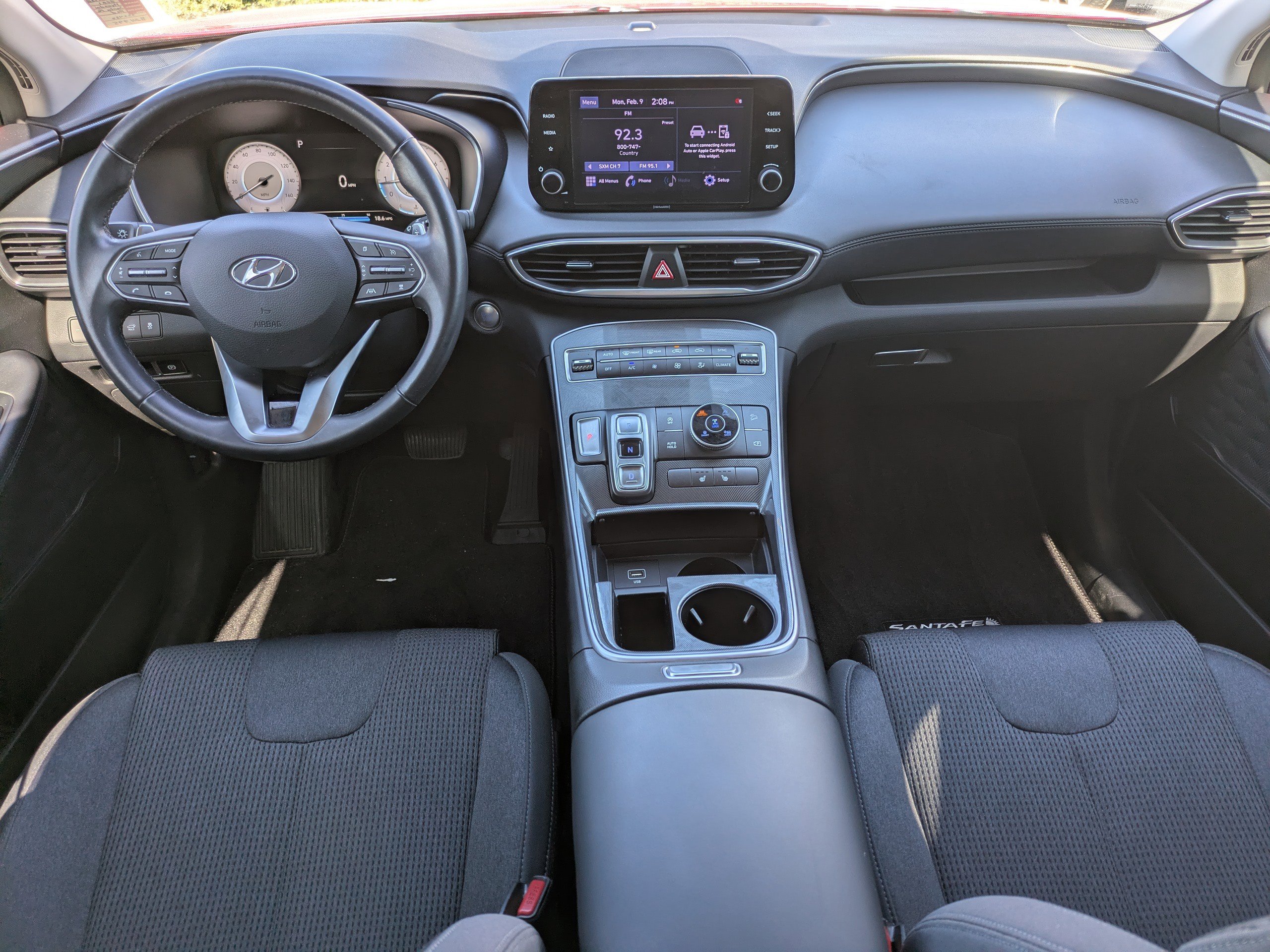 Used 2021 Hyundai Santa Fe SEL w/ Convenience Package image 16