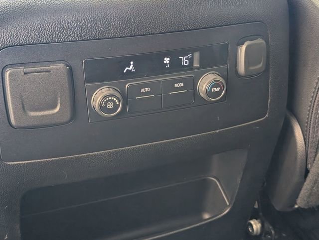 Used 2018 Chevrolet Tahoe LT image 24