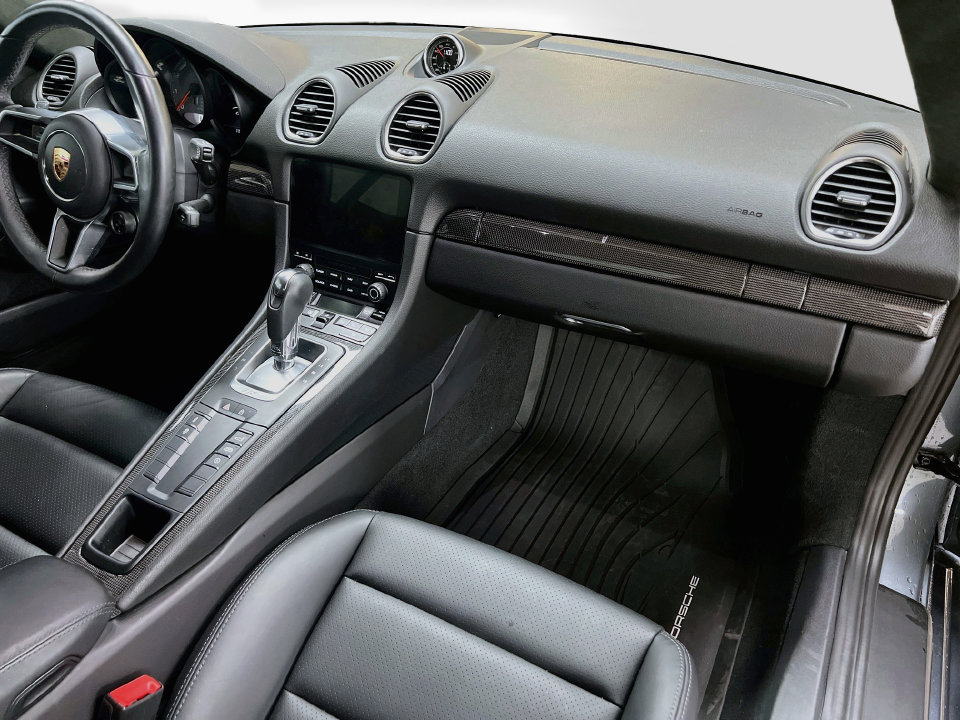 Certified 2025 Porsche 718 Cayman S RWD image 27