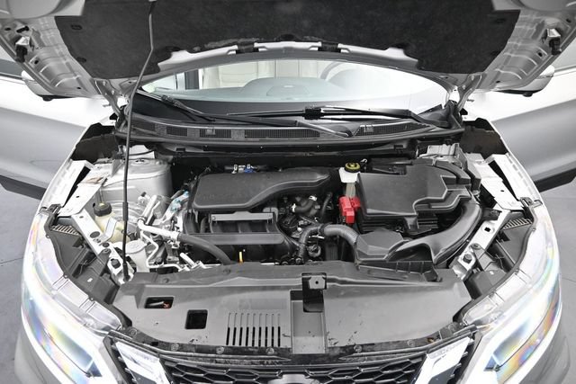 Used 2022 Nissan Rogue Sport SL w/ Premium Package FWD image 19