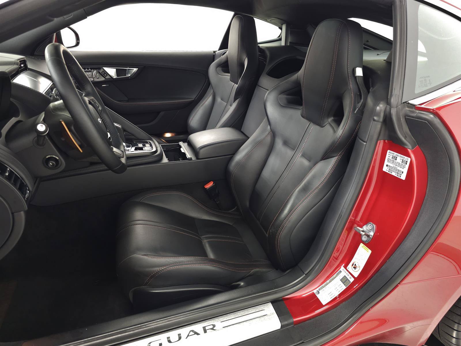 Used 2015 Jaguar F-TYPE S RWD image 14
