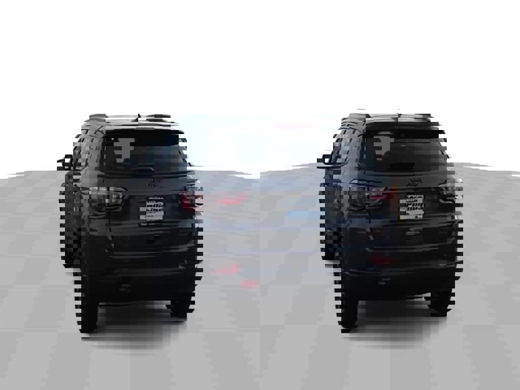 Used 2023 Jeep Compass Trailhawk image 7