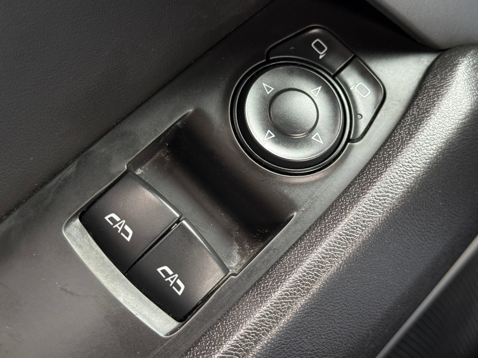 Used 2016 Chevrolet Camaro SS RWD image 31