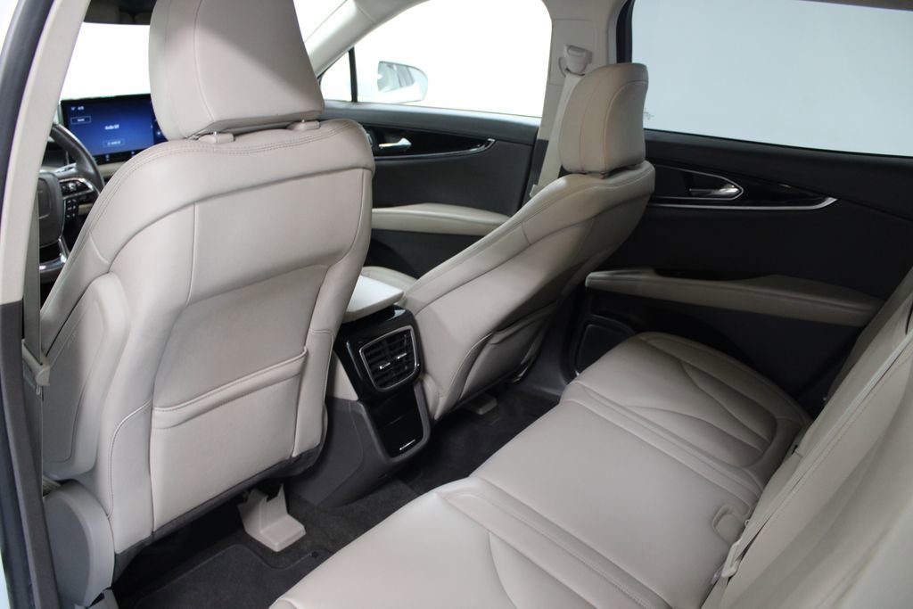 Used 2022 Lincoln Nautilus AWD w/ Premium Package image 27