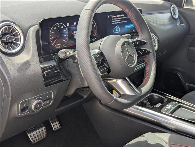 New 2025 Mercedes-Benz GLA 250 image 3