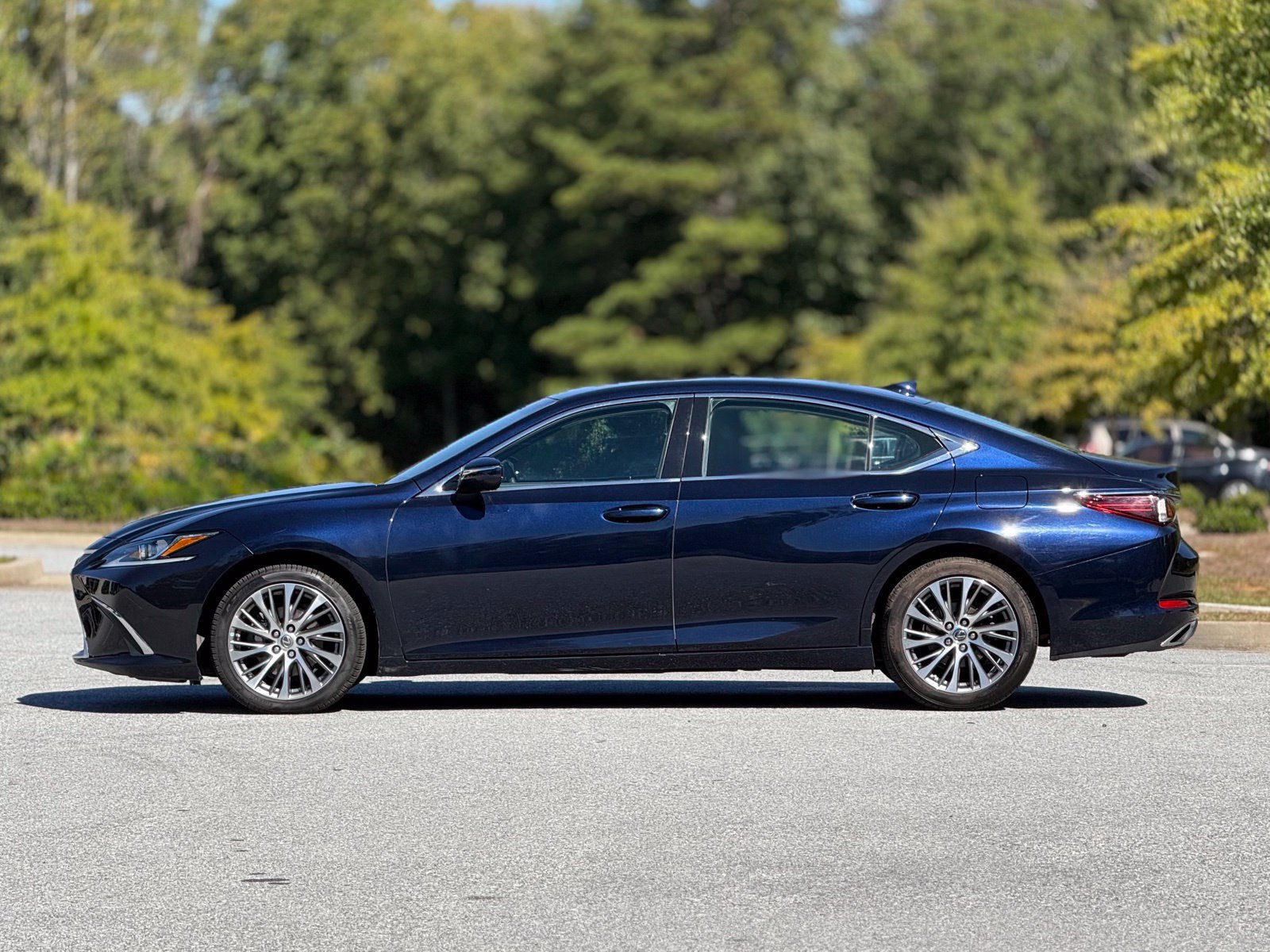 Used 2019 Lexus ES 350 w/ Premium Package FWD image 9