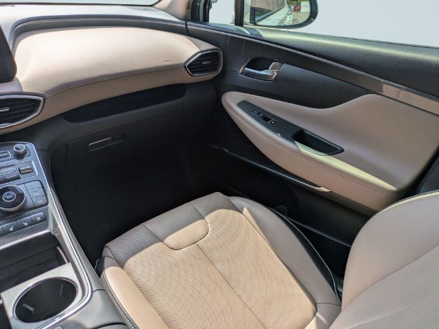 Used 2022 Hyundai Santa Fe Limited FWD image 19
