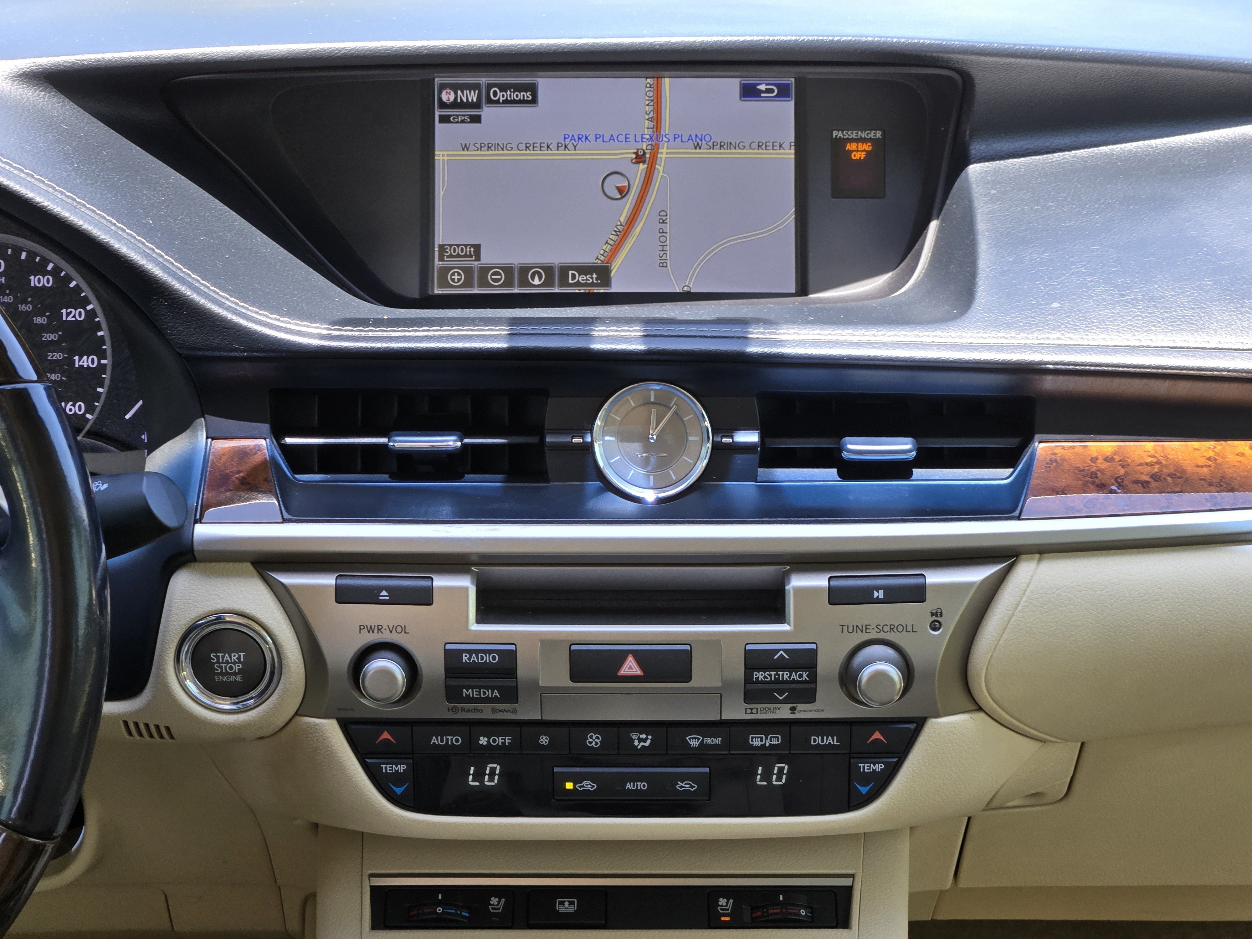 Used 2015 Lexus ES 350 w/ Luxury Package FWD image 12