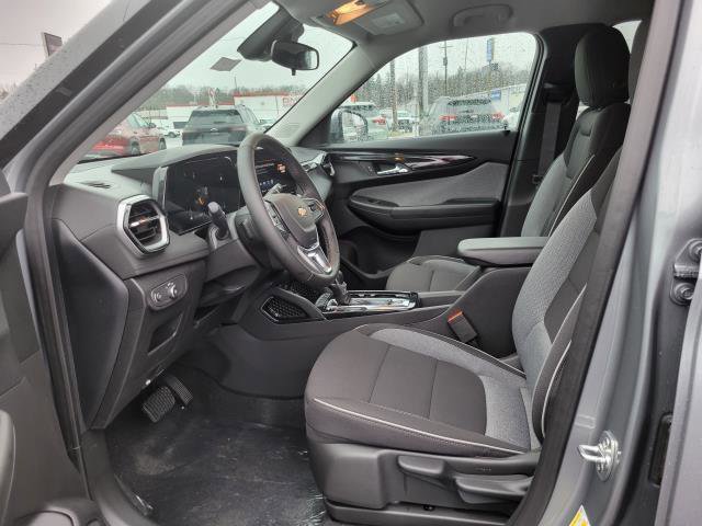 New 2026 Chevrolet TrailBlazer LT w/ LT Cold Weather Package AWD/4WD image 8