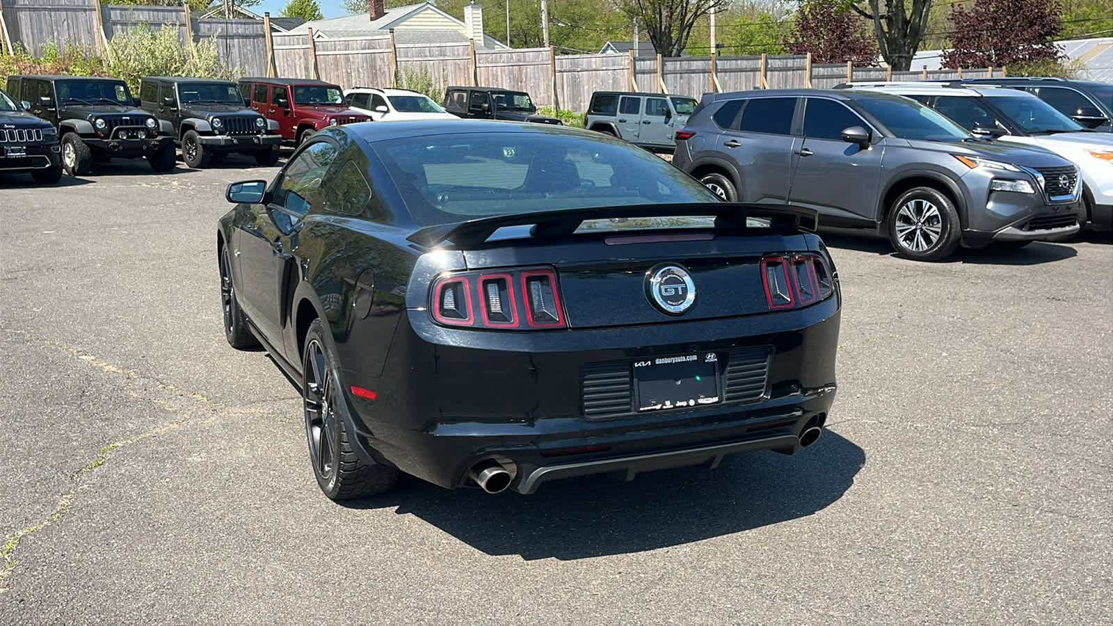 Used 2013 Ford Mustang GT Premium RWD image 6