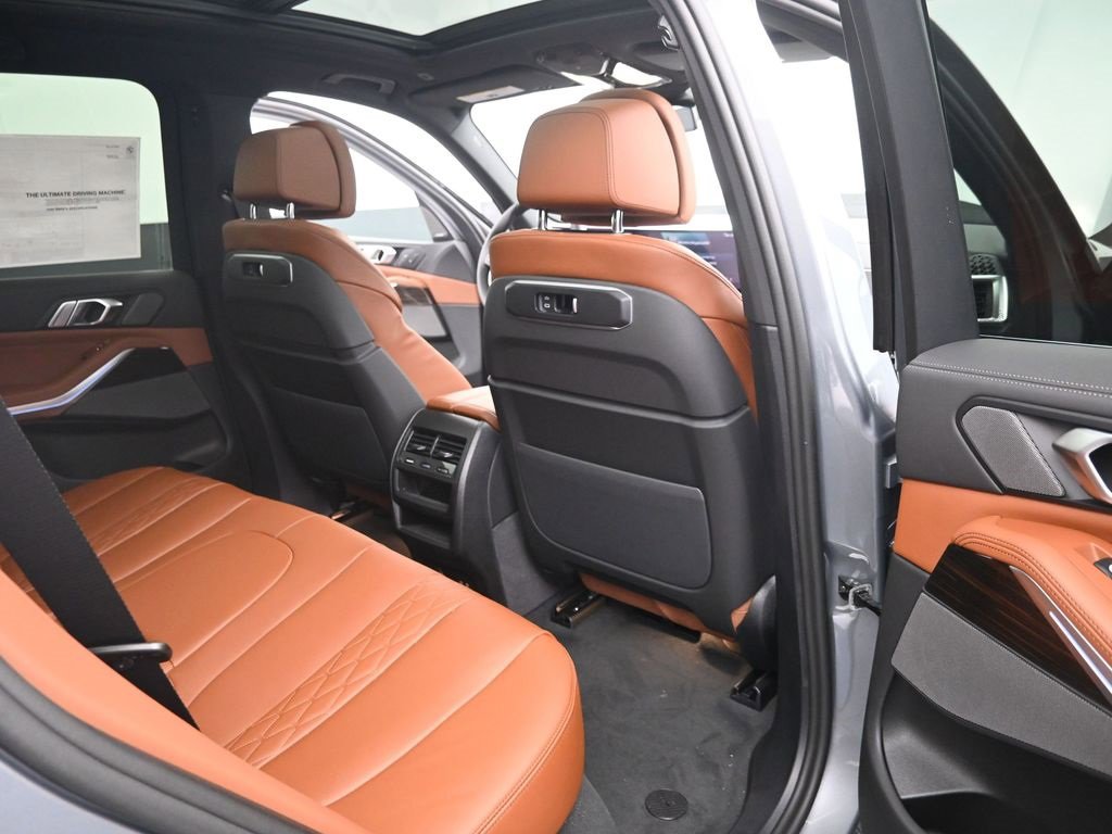 Used 2026 BMW X5 xDrive50e w/ Premium Package image 27