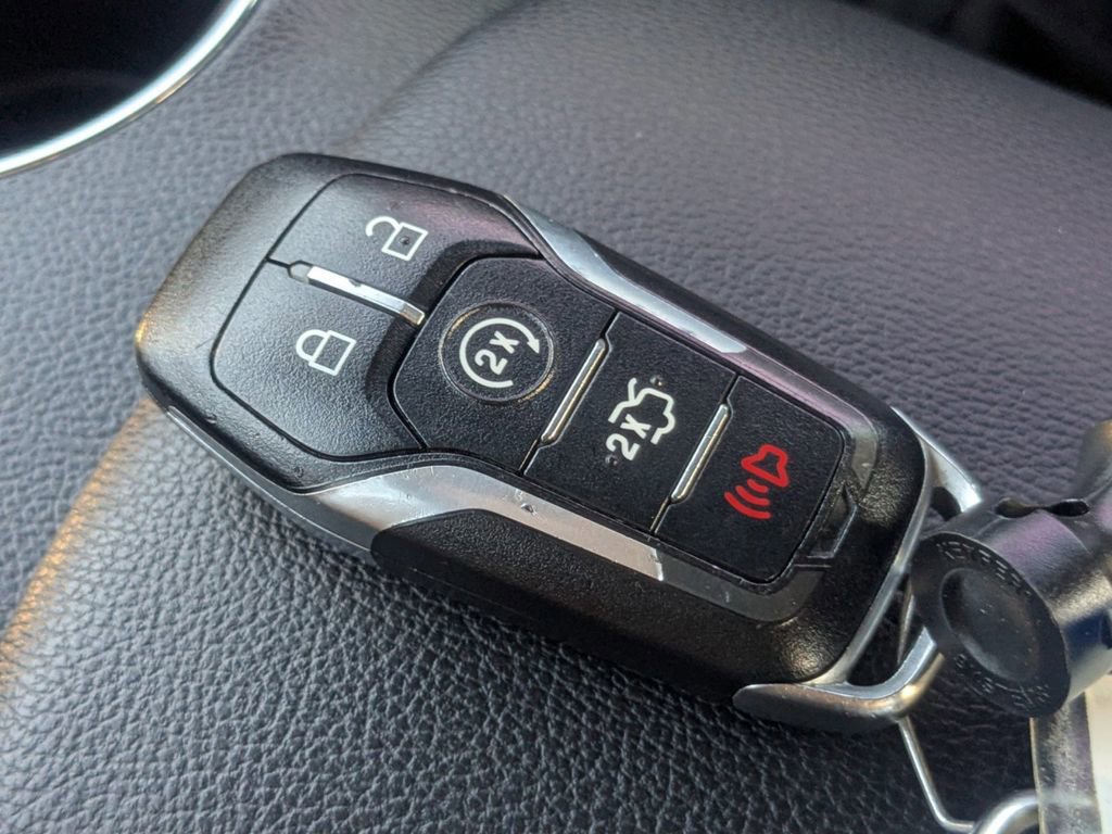 Used 2016 Ford Mustang Coupe w/ Equipment Group 051A image 28