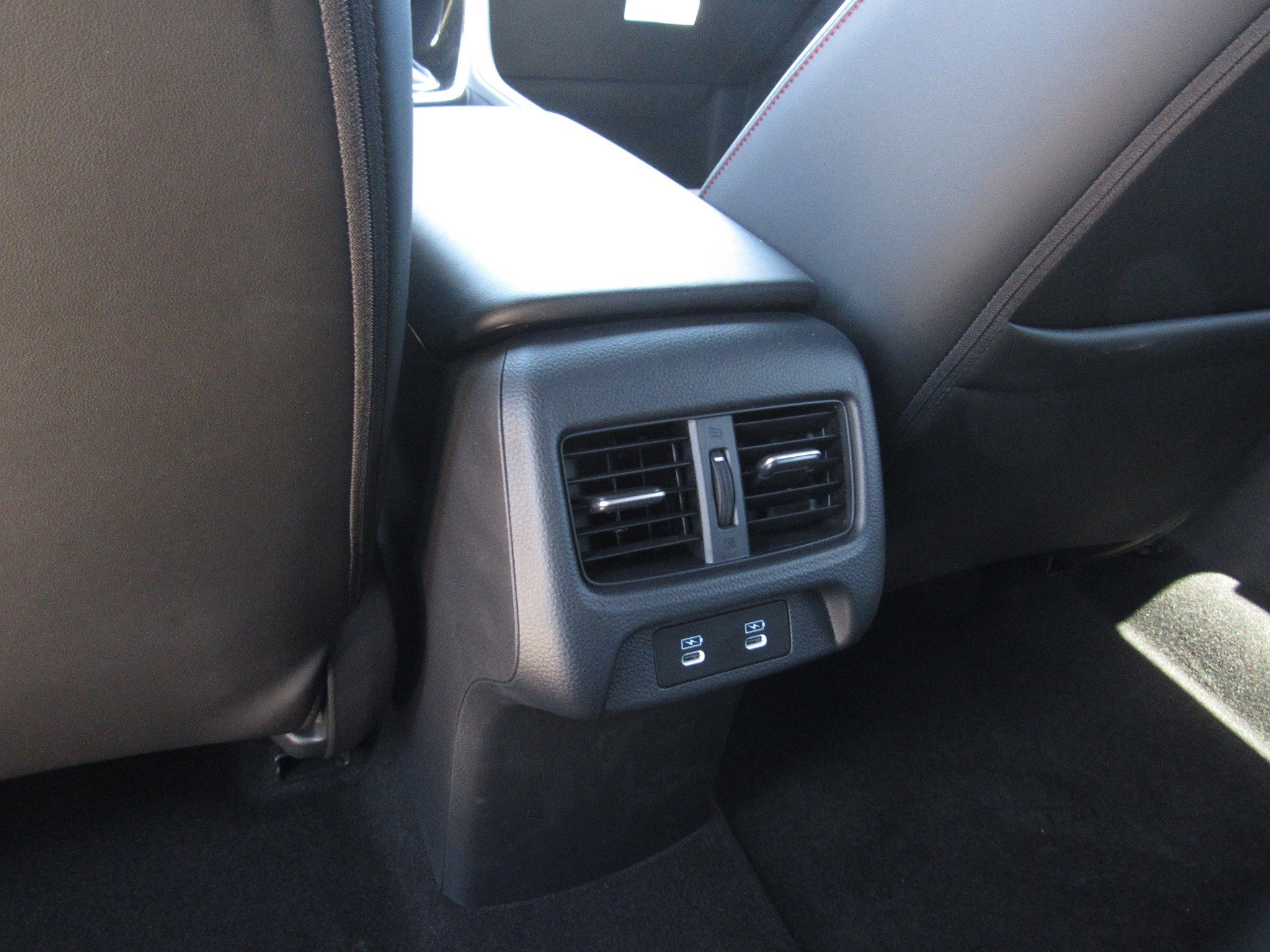 Certified 2025 Acura ADX A-Spec image 15