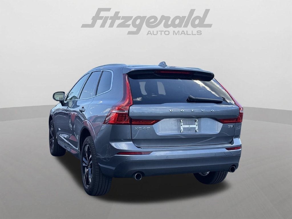 Used 2021 Volvo XC60 T5 Momentum w/ Premium Package AWD/4WD image 14