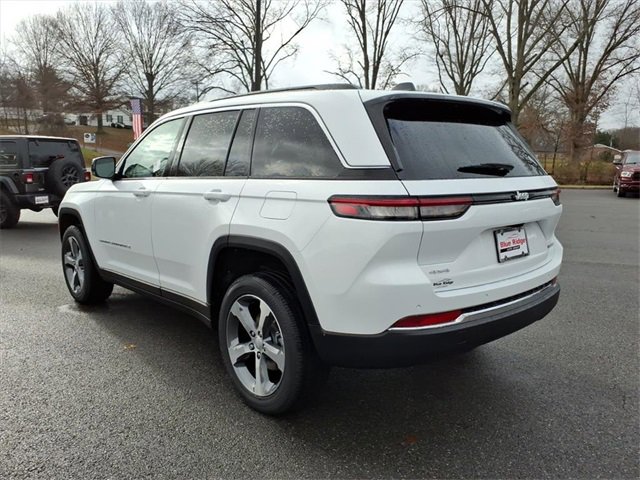 New 2025 Jeep Grand Cherokee Limited image 7