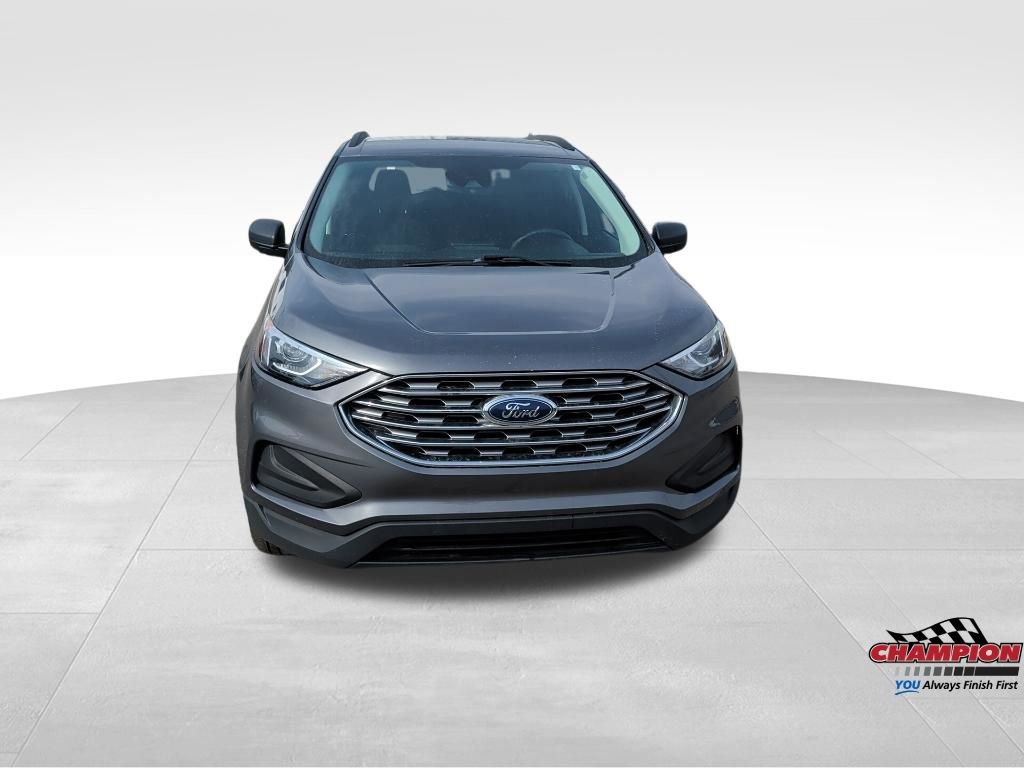 Used 2022 Ford Edge SE image 9