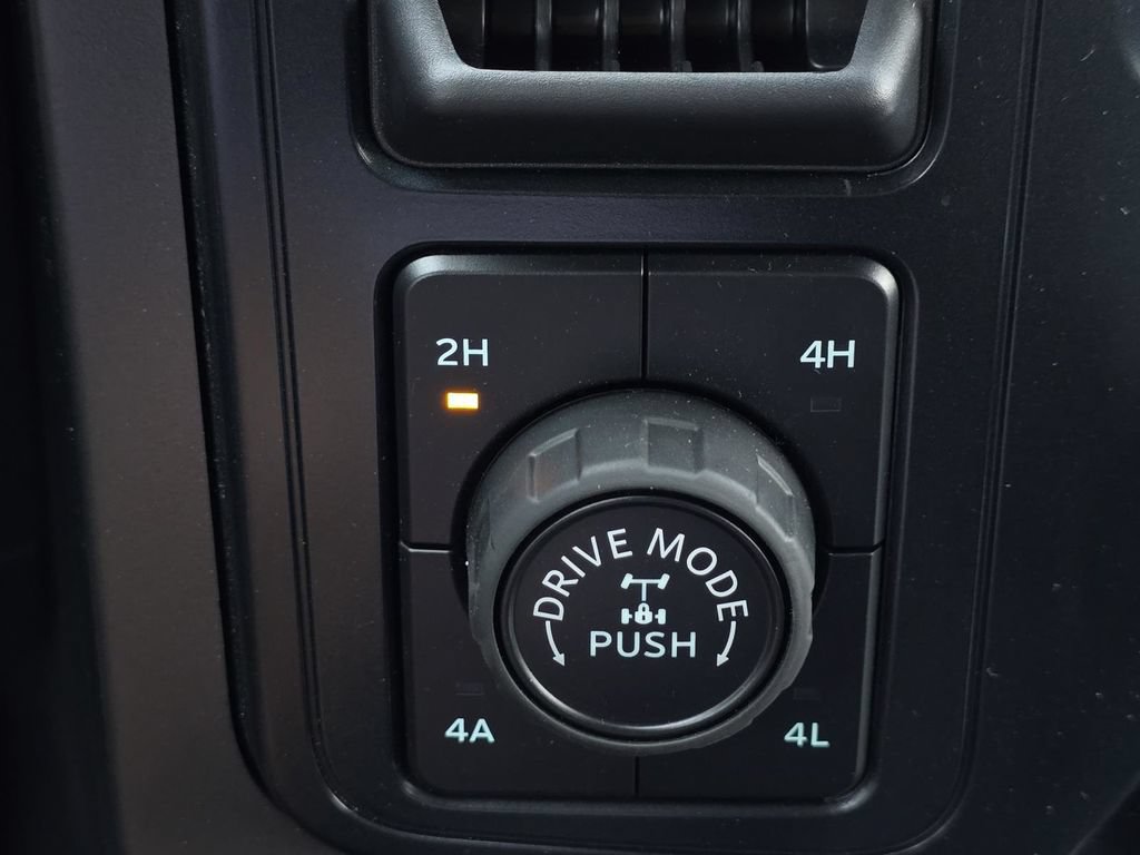 Used 2026 Ford F150 Lariat AWD/4WD image 19