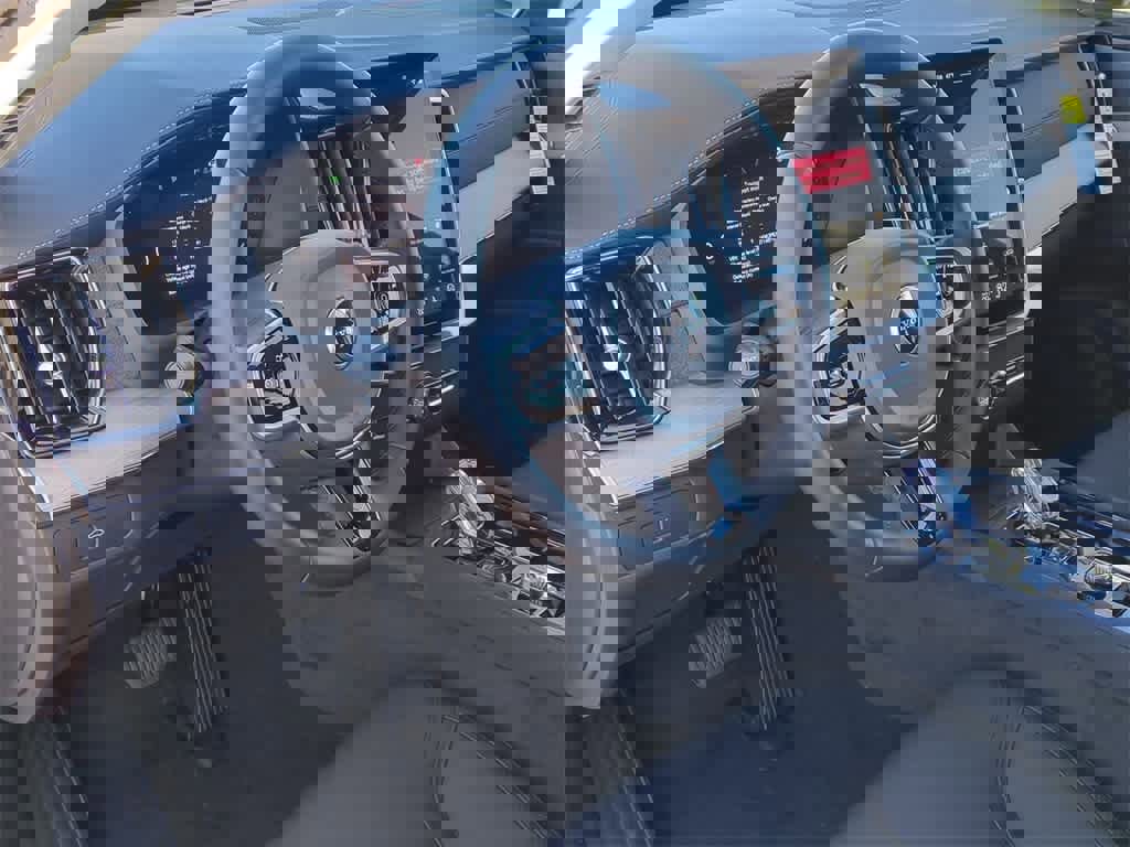 New 2026 Volvo XC90 B6 Plus w/ Protection Package Premier image 2