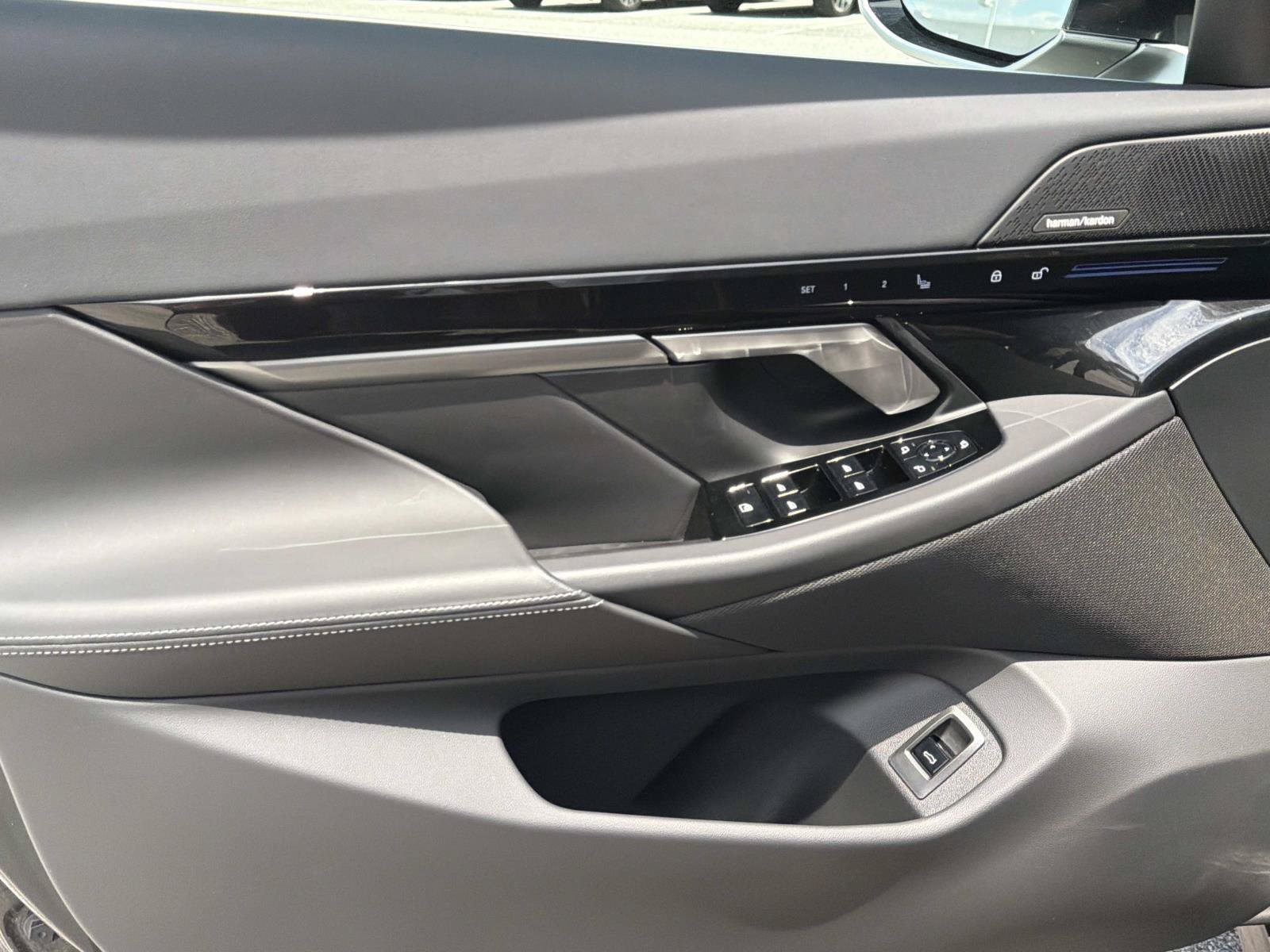 Certified 2026 BMW 530i RWD image 16