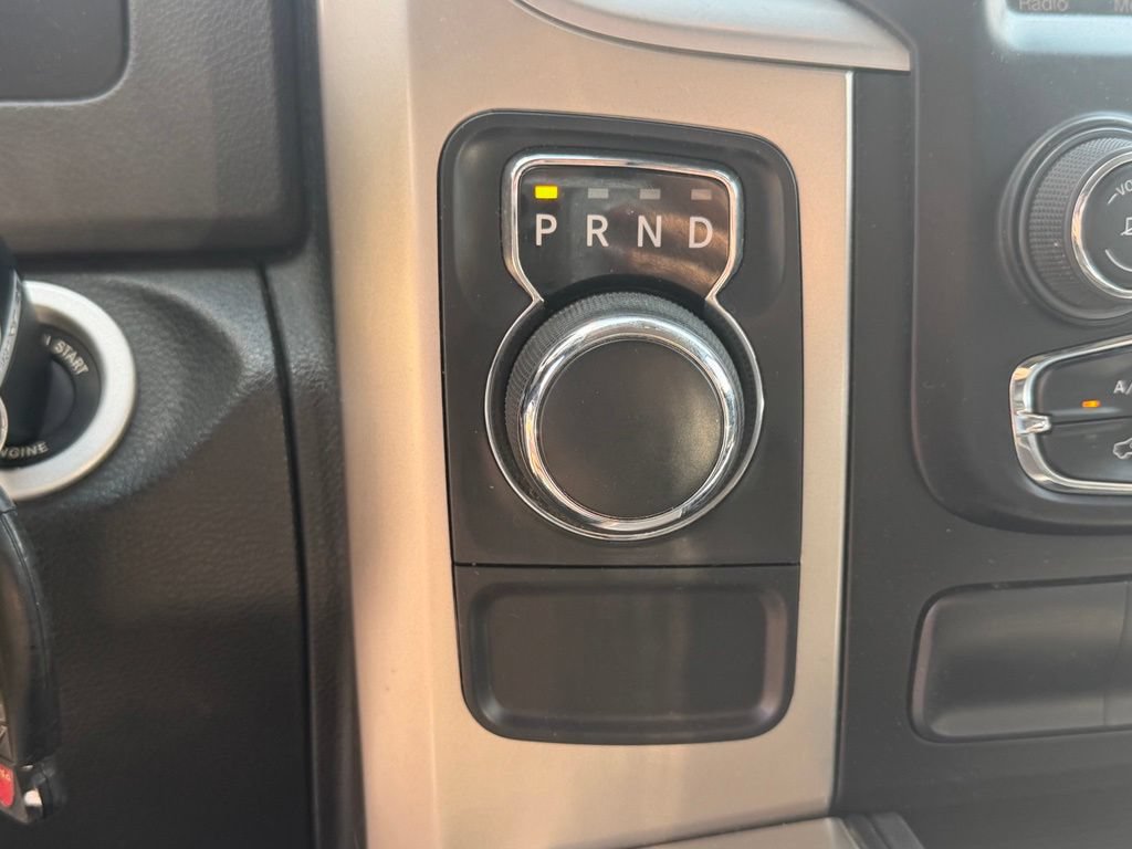 Used 2015 RAM 1500 Big Horn RWD image 21