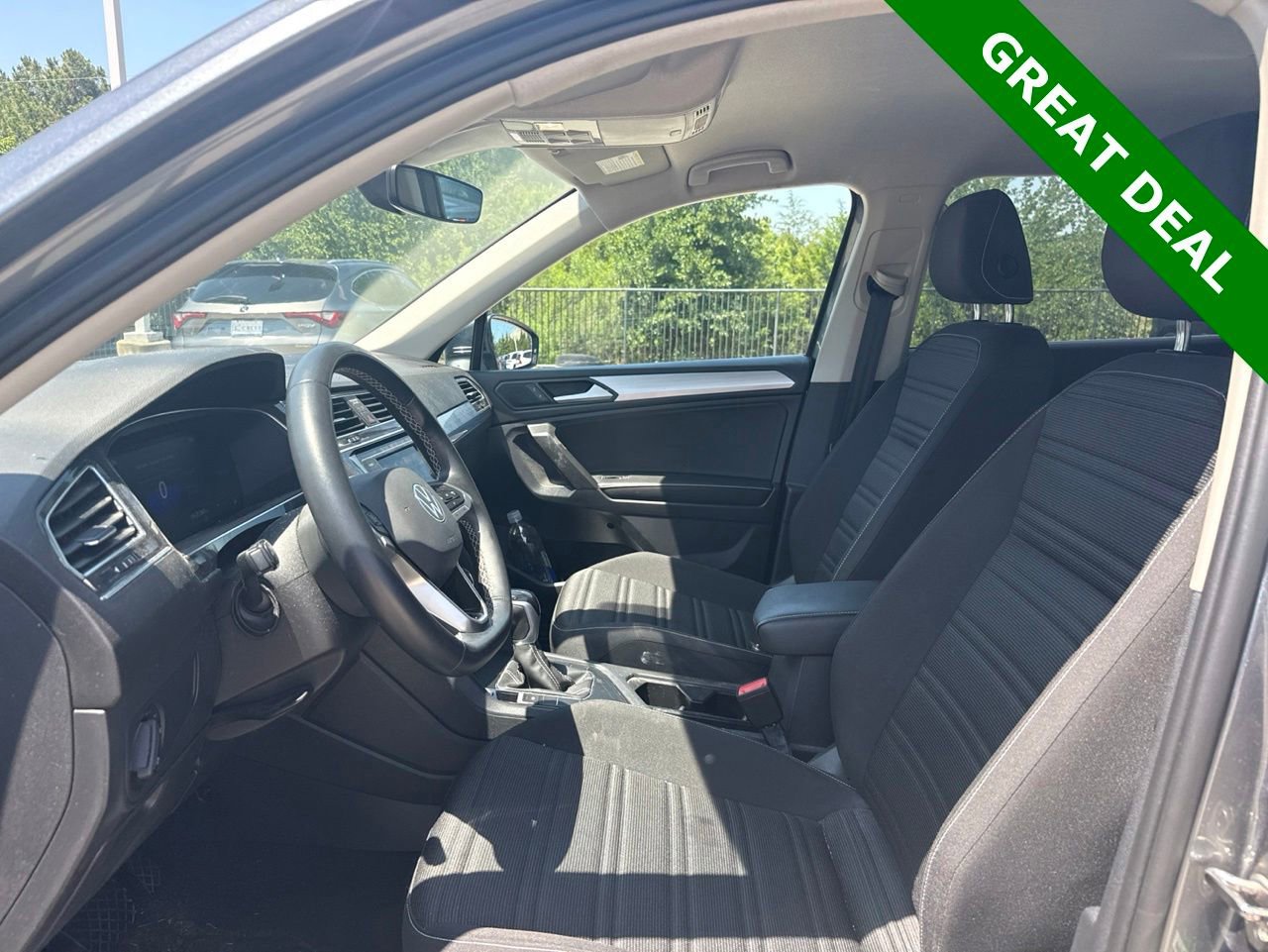 Used 2022 Volkswagen Tiguan S FWD image 15