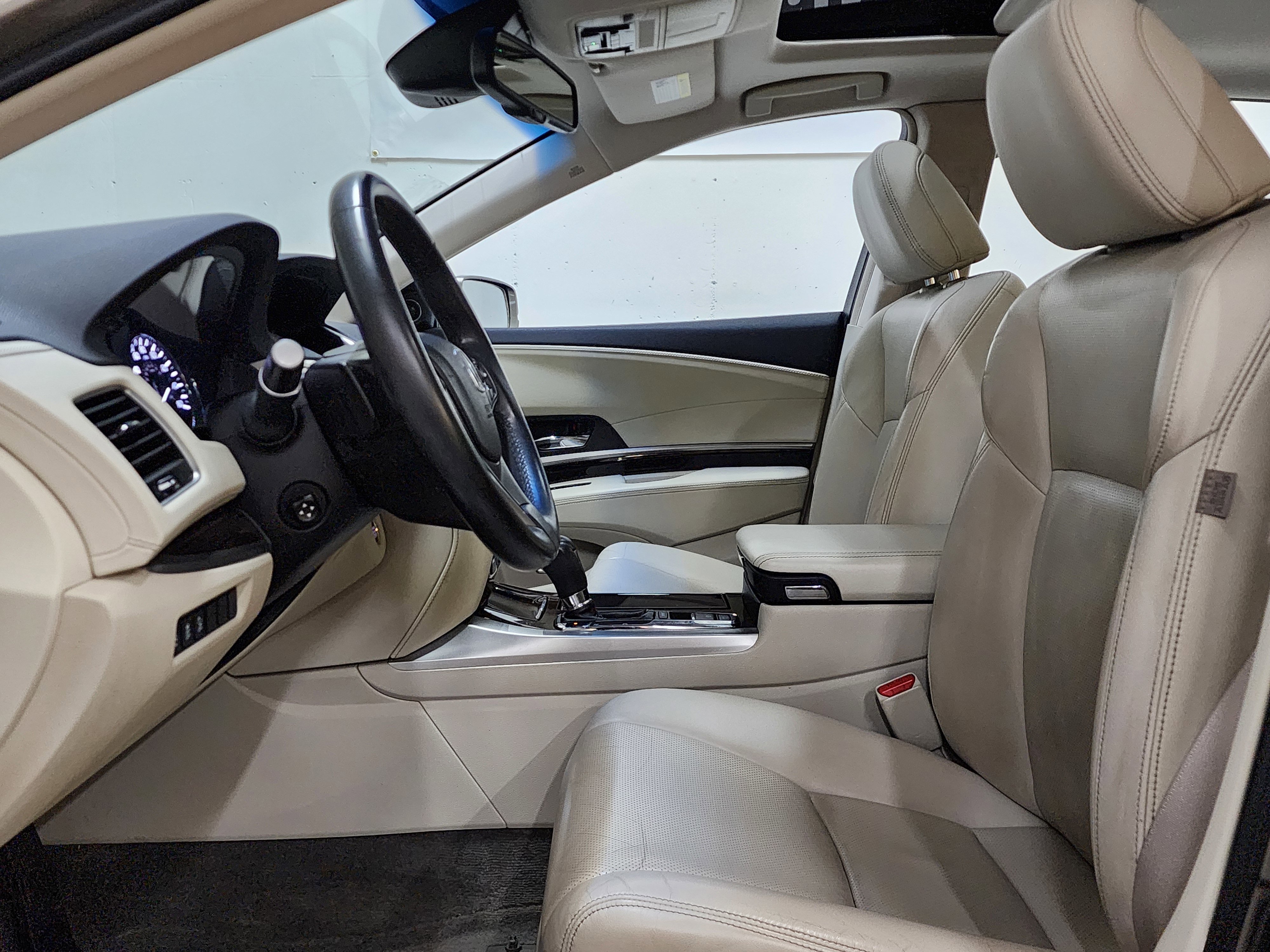 Used 2017 Acura RLX w/ Technology Package image 14