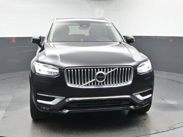 Used 2024 Volvo XC90 B6 Plus w/ Protection Package AWD/4WD image 2