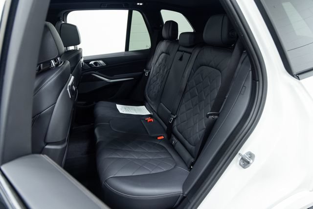 Used 2026 BMW X5 M60i AWD/4WD image 23