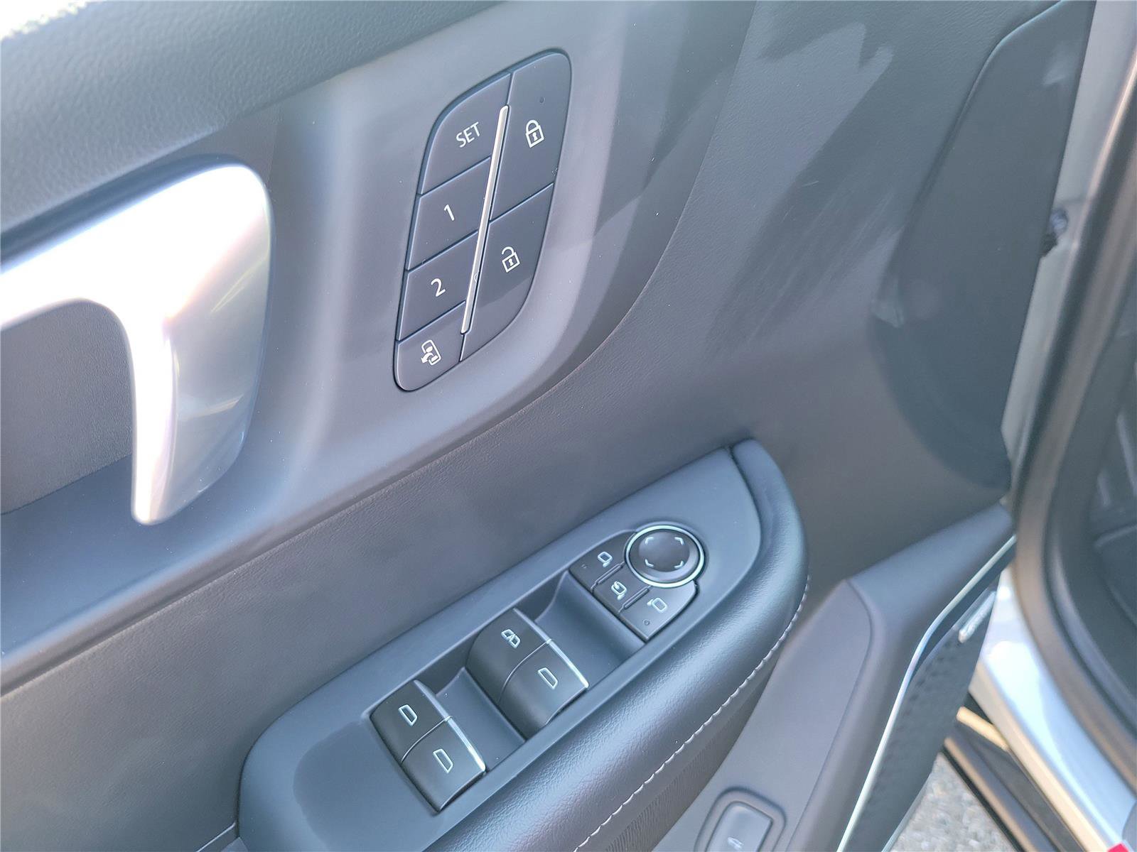 New 2026 Buick Enclave Sport Touring w/ Power Package image 23