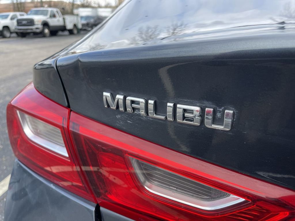 Used 2019 Chevrolet Malibu LS image 11
