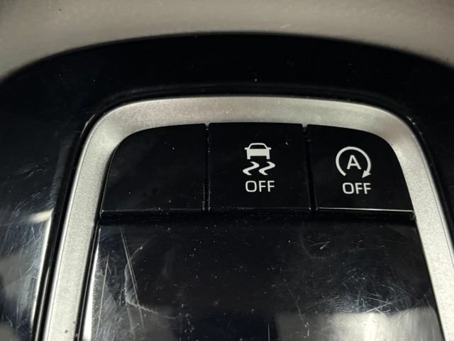 Used 2024 Toyota Corolla Cross L FWD image 32
