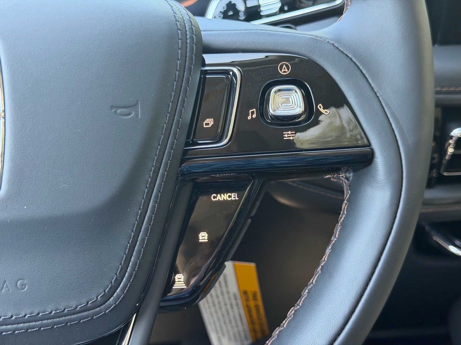New 2026 Lincoln Aviator Reserve AWD/4WD image 30