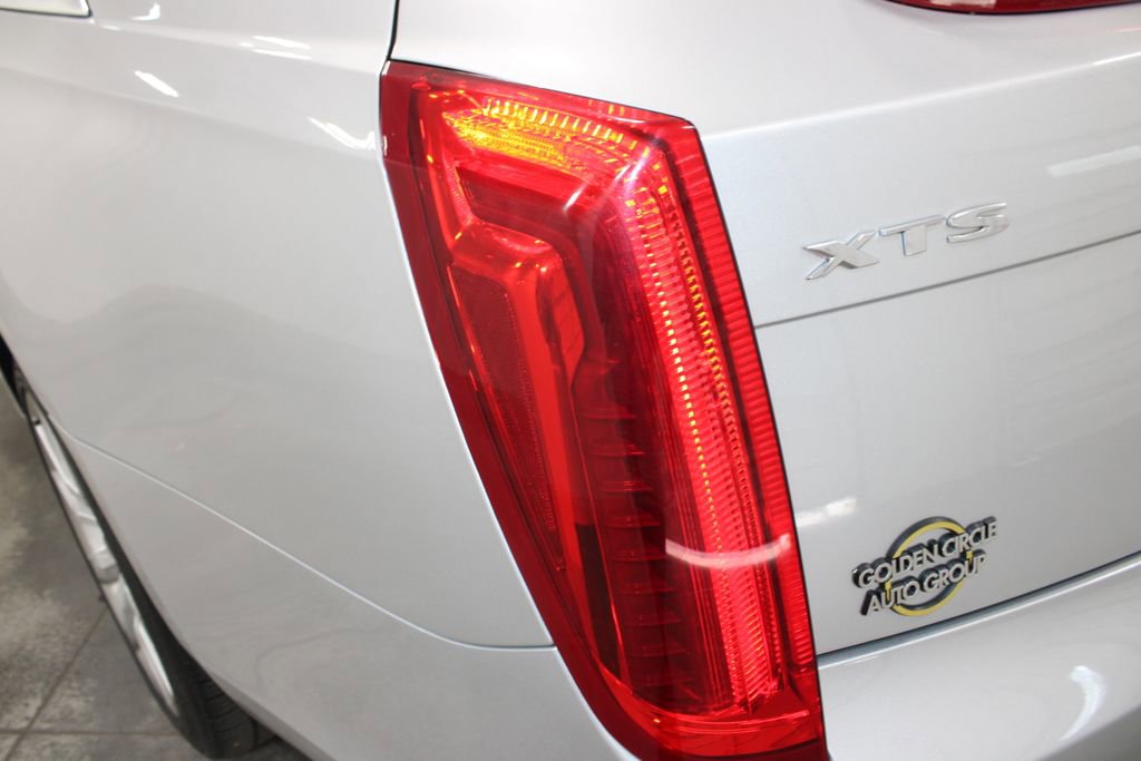 Used 2017 Cadillac XTS Luxury FWD image 22