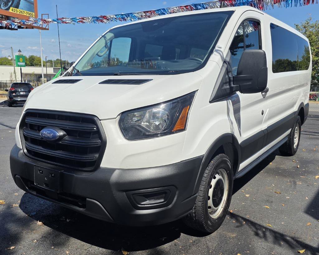 Used 2020 Ford Transit 150 Low Roof RWD image 4