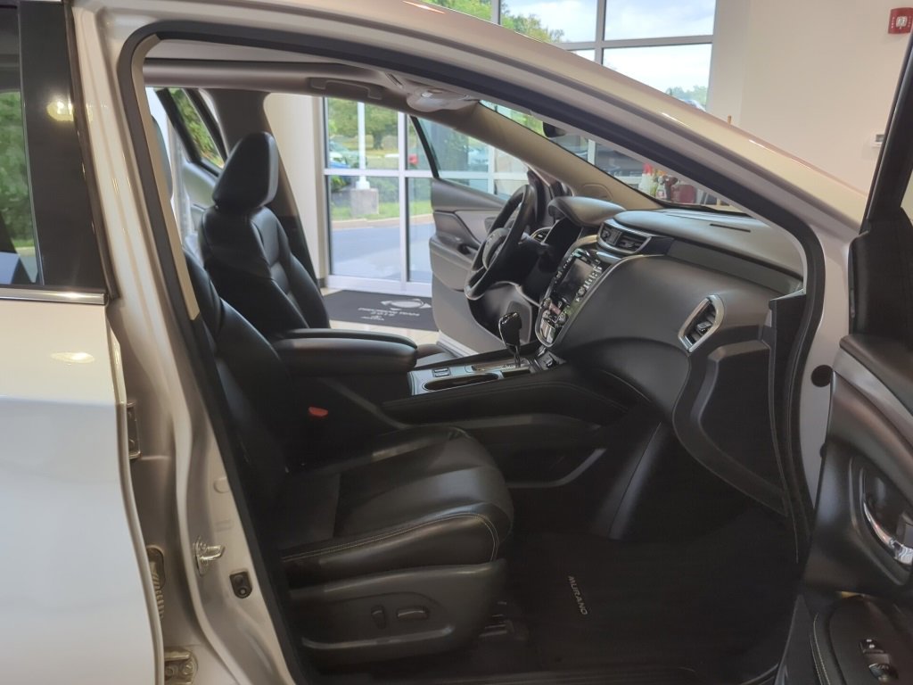Used 2023 Nissan Murano SL w/ SL Moonroof Package image 51